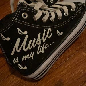 hot topic, high top, converse style sneakers